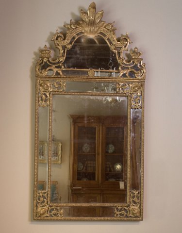French Régence Period, Giltwood Mirror - Click to enlarge and for full details.