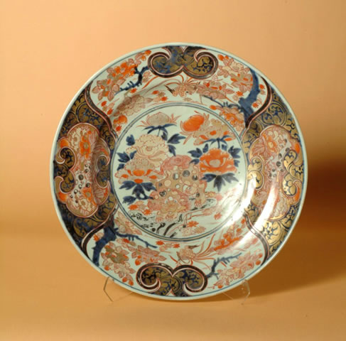Chinese Export Imari Charger - Click to enlarge and for full details.